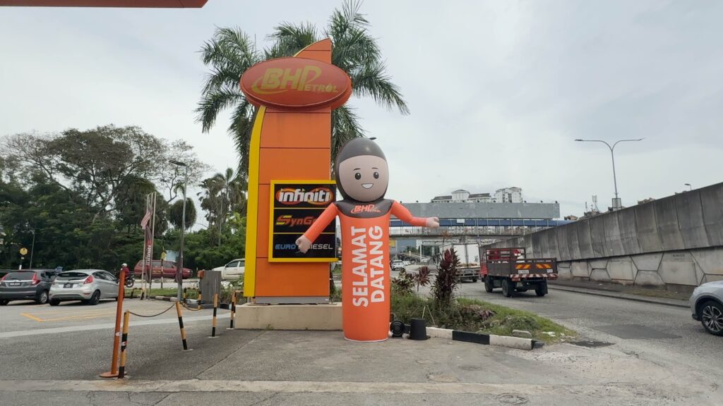 BHPetrol Giant Custom Skydancer — photo 5