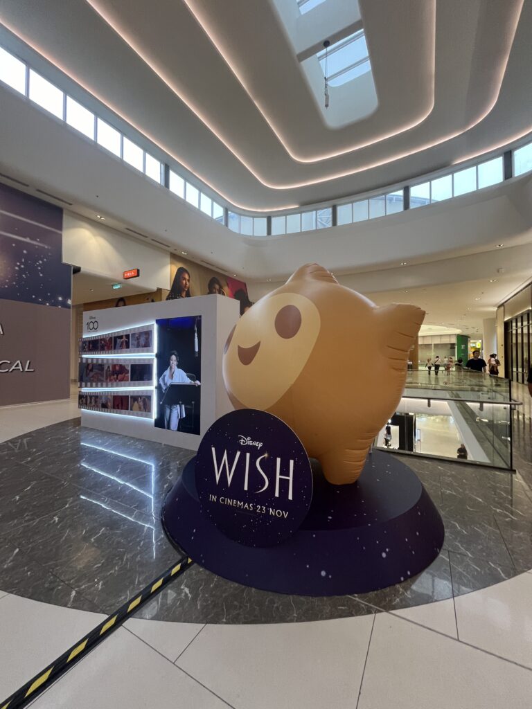 Replika Inflatable Bintang Wish Disney — photo 3