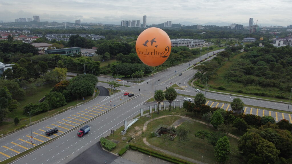 Giant Advertising Balloon at Avaland's Sanderling 2 Lakefront Cyberjaya — photo 6