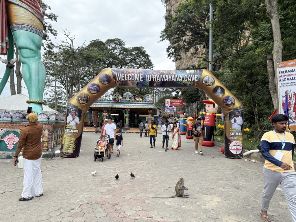 Giant Advertising Balloons Inflatable Arch at Batu Caves for Thaipusam 2025 — photo 5