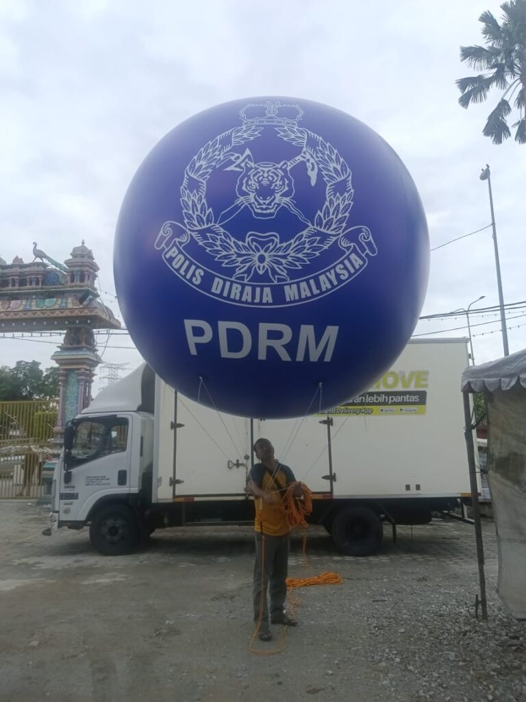 Giant Advertising Balloons Inflatable Arch at Batu Caves for Thaipusam 2025 — photo 6