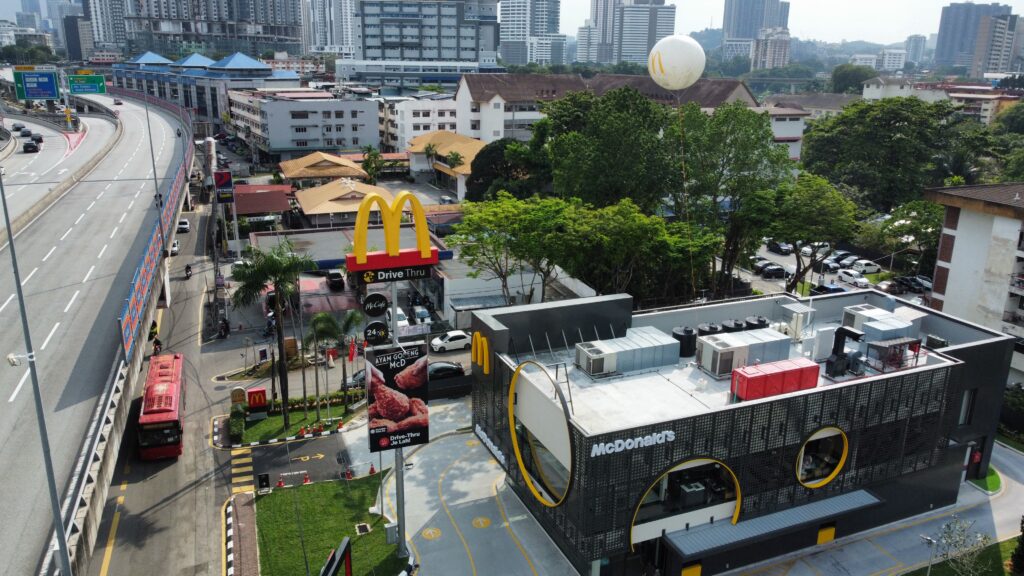 Giant Moon Helium Balloon at McDonald's Titiwangsa, Kuala Lumpur — photo 12