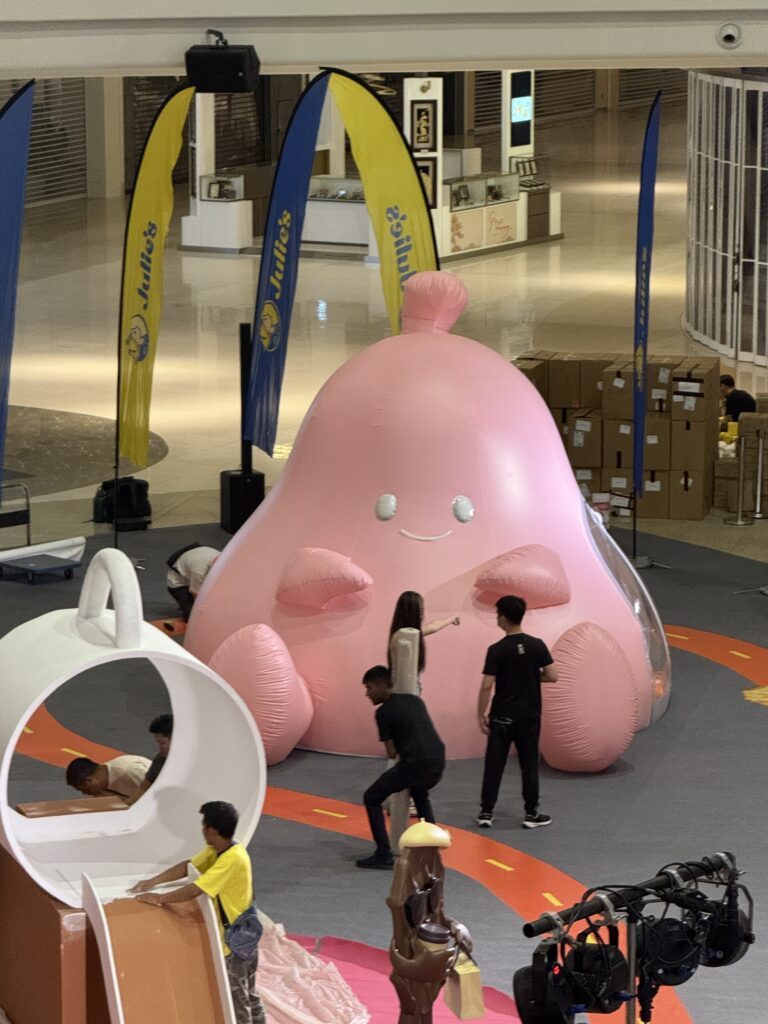Julie's Stomach Inflatable at Pavilion Bukit Jalil — photo 4
