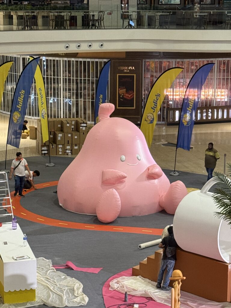 Julie's Stomach Inflatable at Pavilion Bukit Jalil — photo 5
