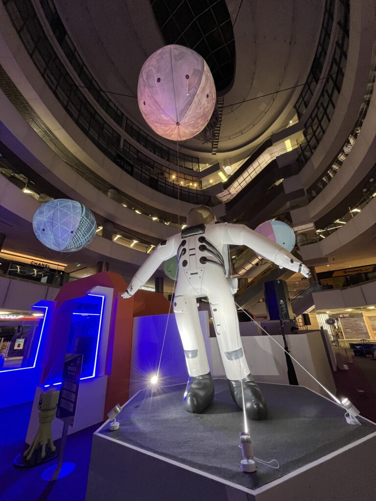 Replika Tiupan Lego Space Man — photo 2