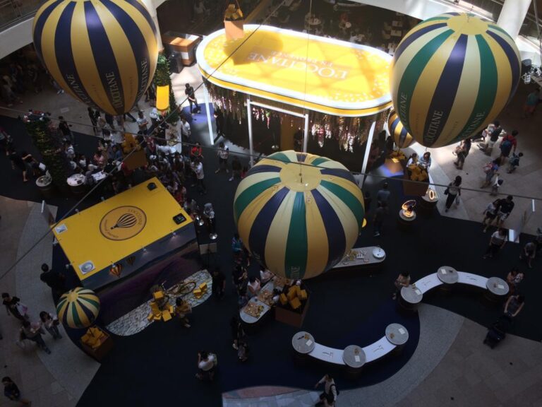 L’Occitane Hot Air Balloon Replicas — photo 2