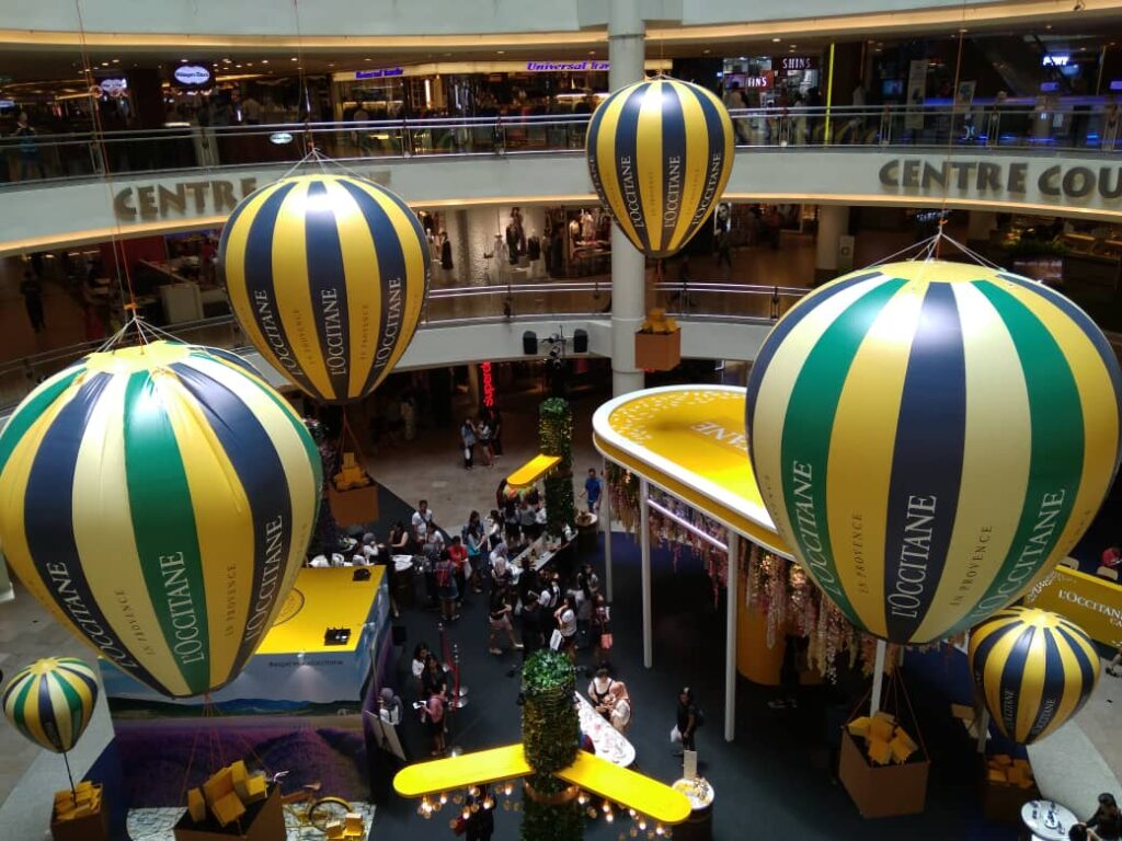 L’Occitane Hot Air Balloon Replicas — photo 3