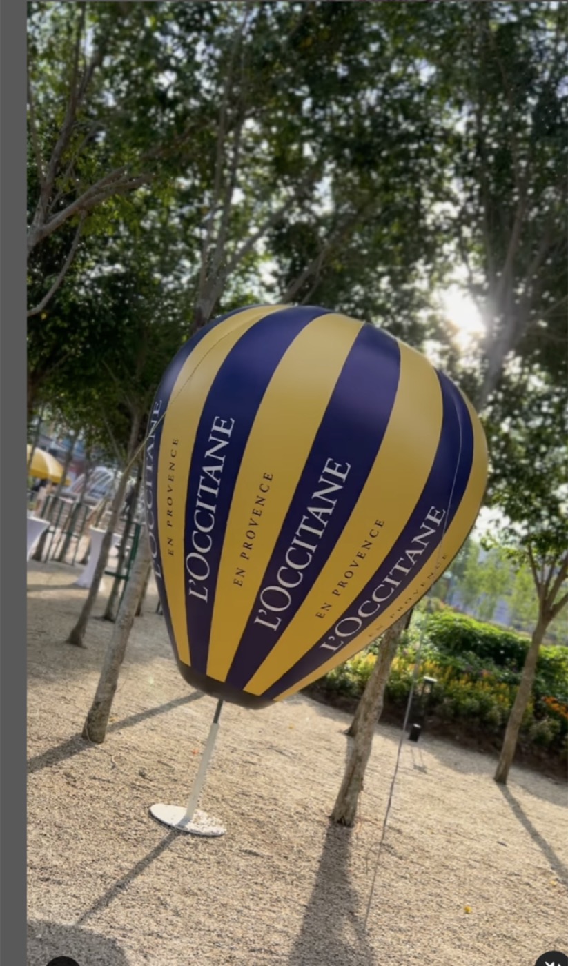 L’Occitane Hot Air Balloon Replicas — photo 4