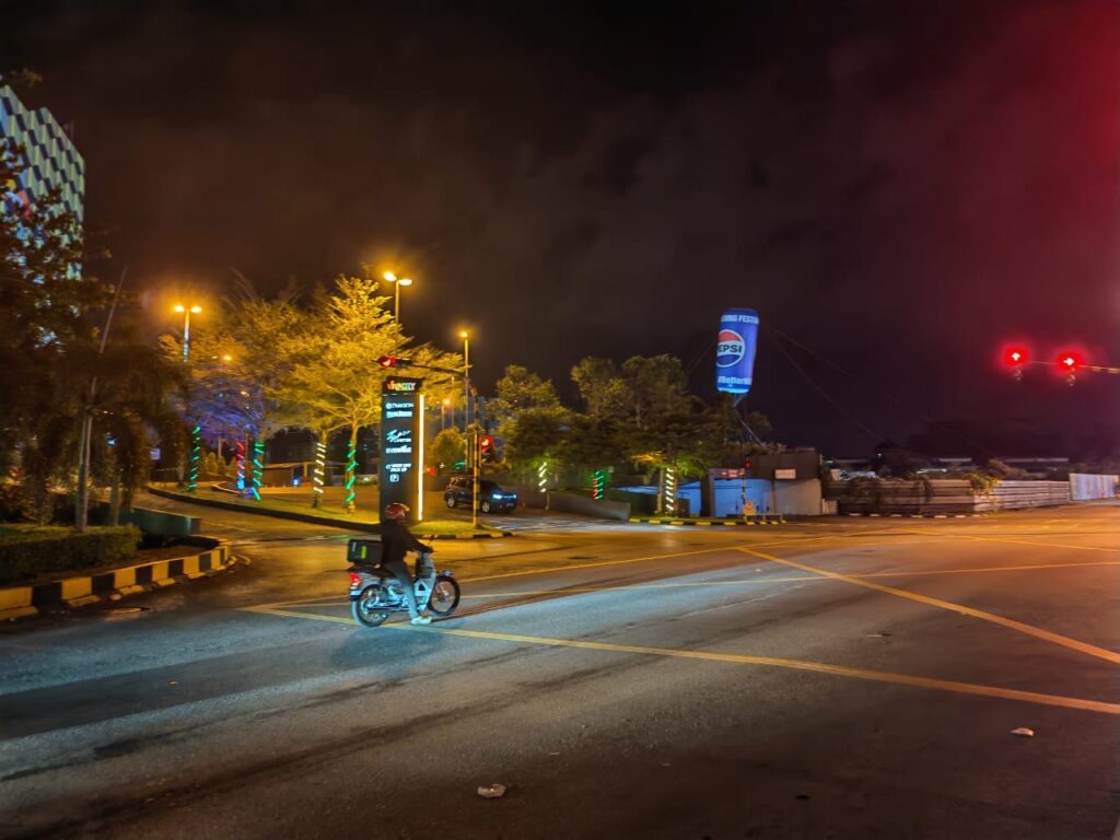 Pepsi Cola Inflatable Can at Kuching, Sarawak — photo 8
