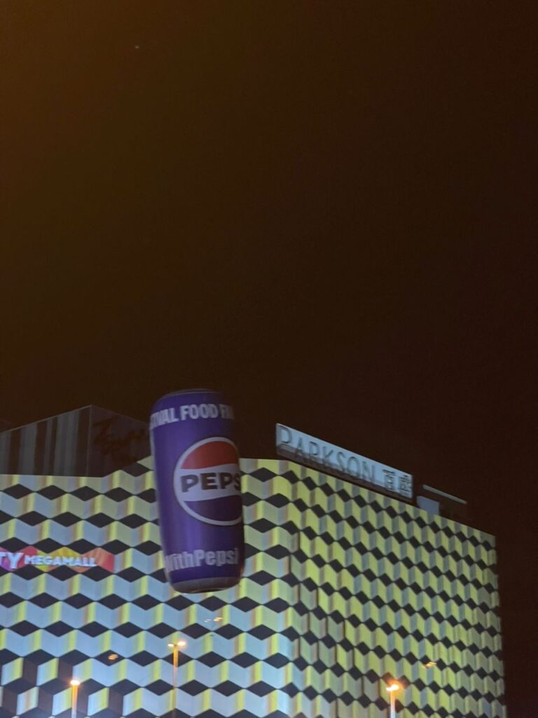 Pepsi Cola Inflatable Can at Kuching, Sarawak — photo 11