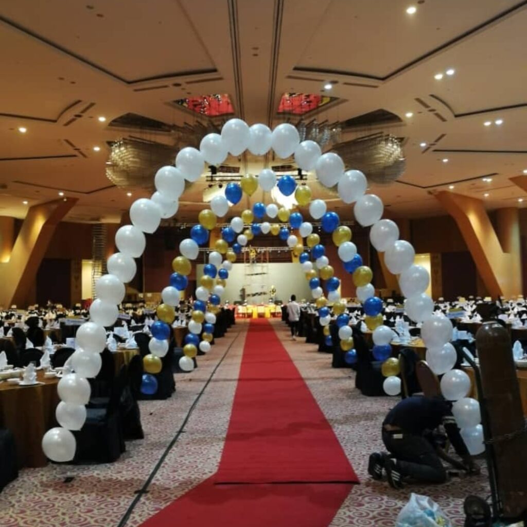 Balloon Decorations — photo 5