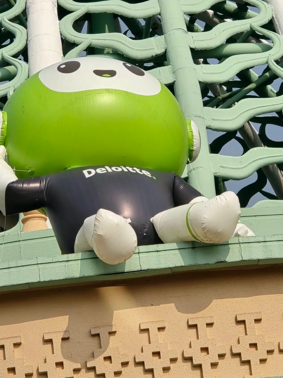 Deloitte SEA T&T All Hands Meeting Event Inflatables — photo 3