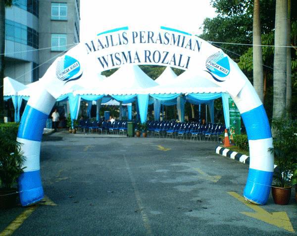 Inflatable Arch 2003